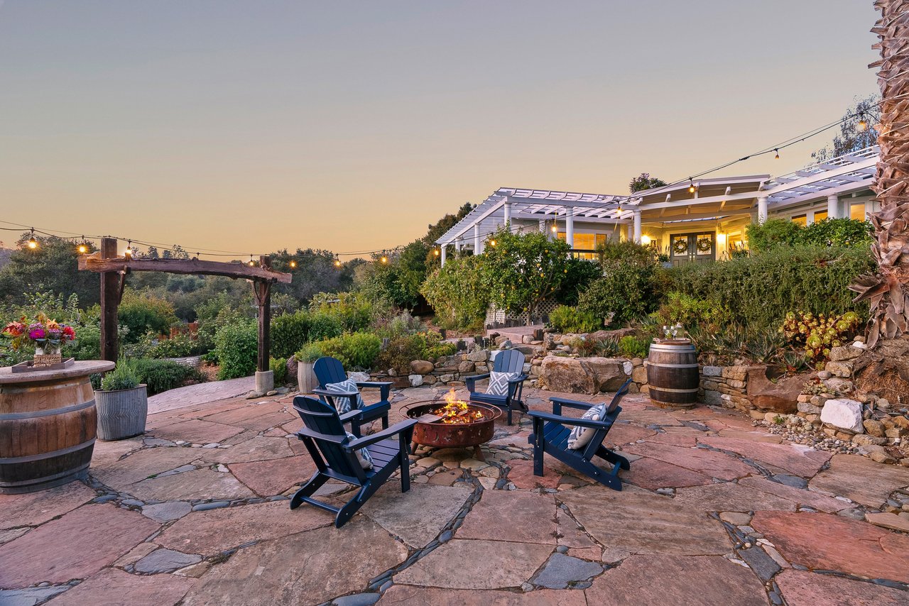 3999 Cherryvale Avenue | Soquel, California