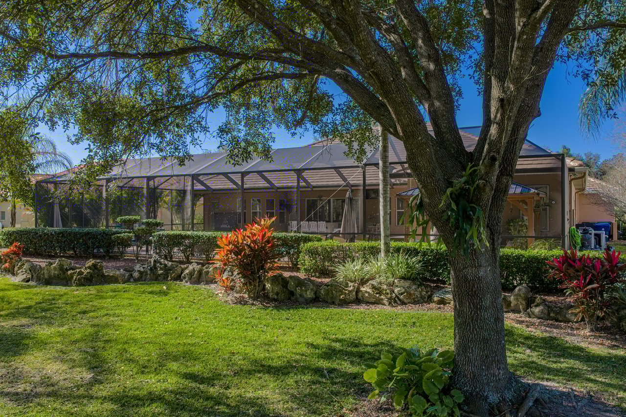 12852 GRAND TRAVERSE DR