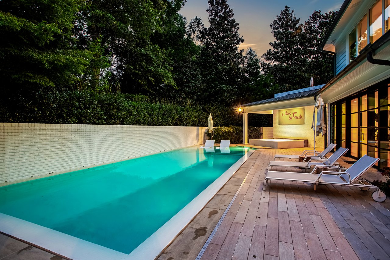 330 Tenney Cir
