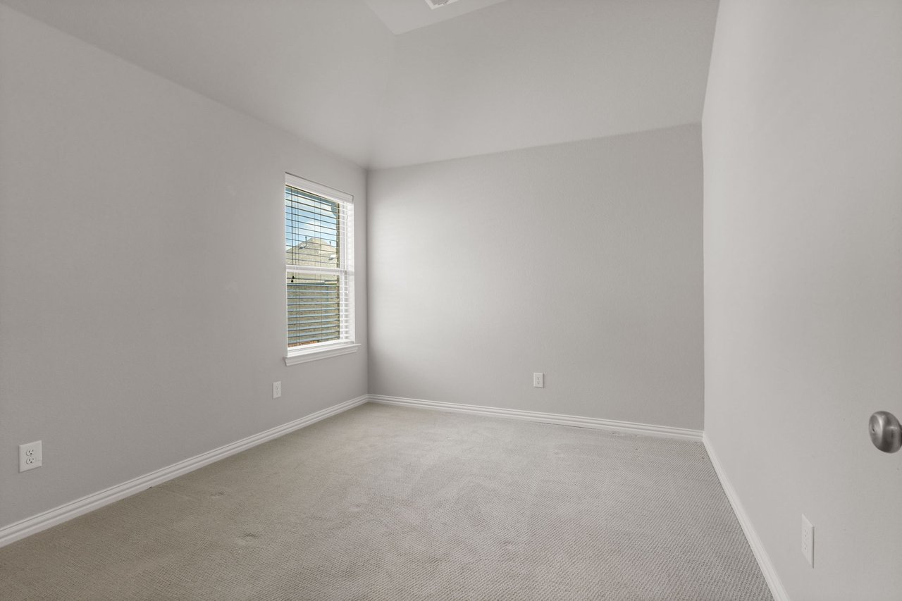 8213 Richmond (3% BAC)