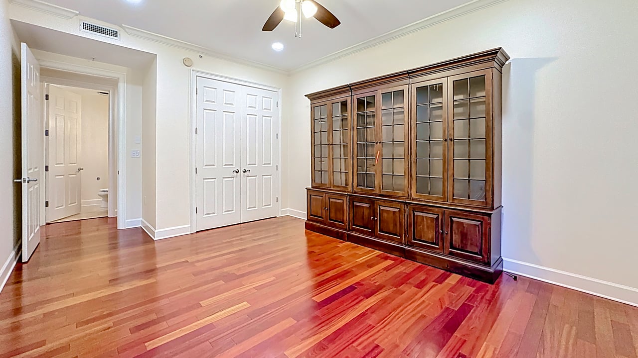 Elegant Lake Virginia Residence in Winter Park's Perle du Lac