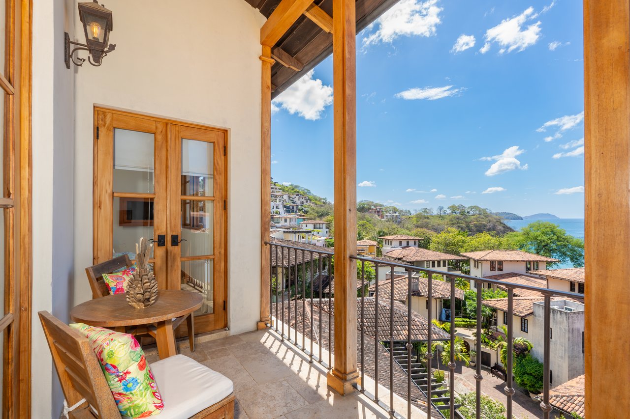42 Plaza Central | Penthouse Living with Panoramic Ocean Views in Las Catalinas