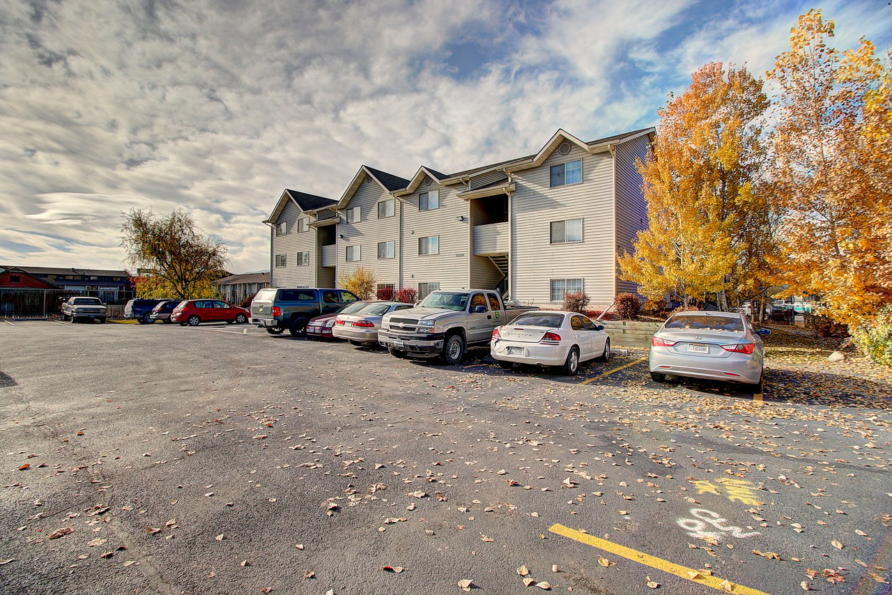 The Willows Apartments 