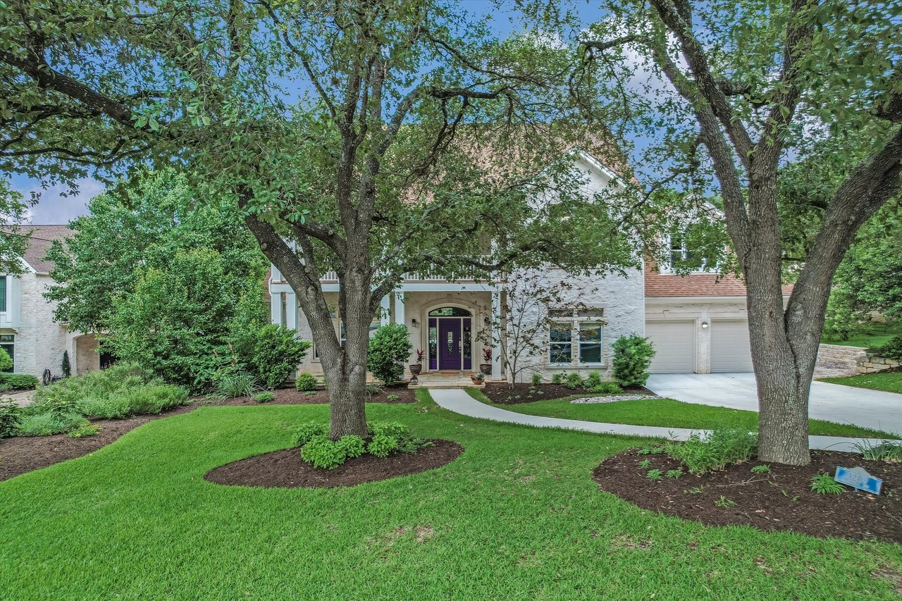 1208 Verdant Way 