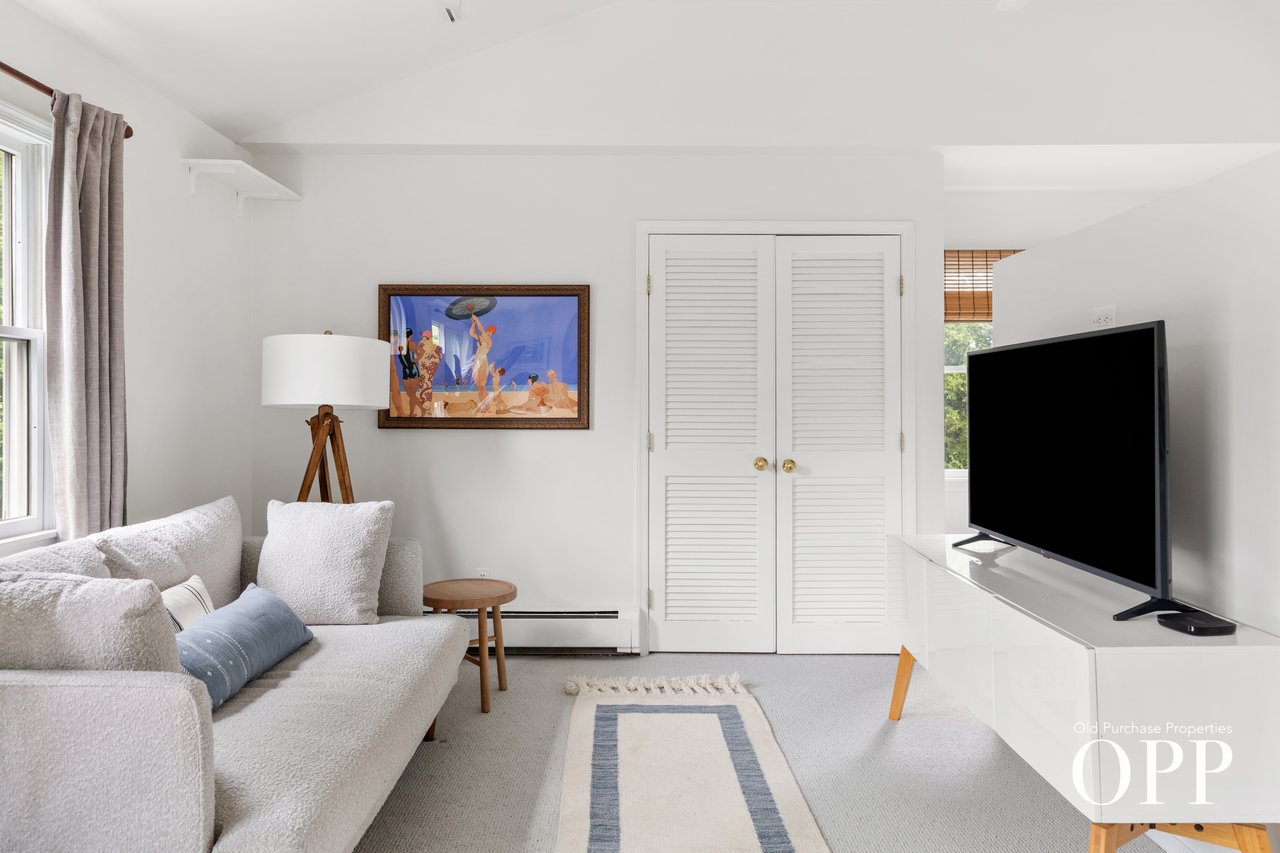 A Timeless Brookhaven Hamlet Retreat