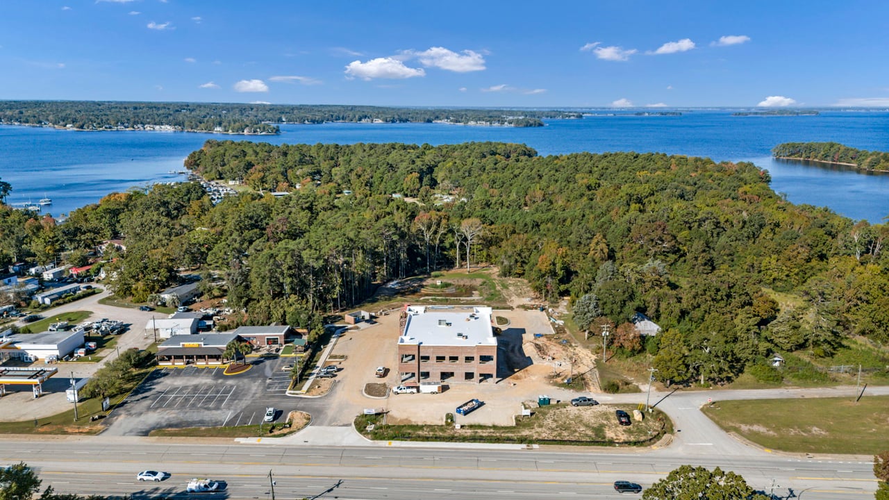 1623 N Lake Drive Office Complex