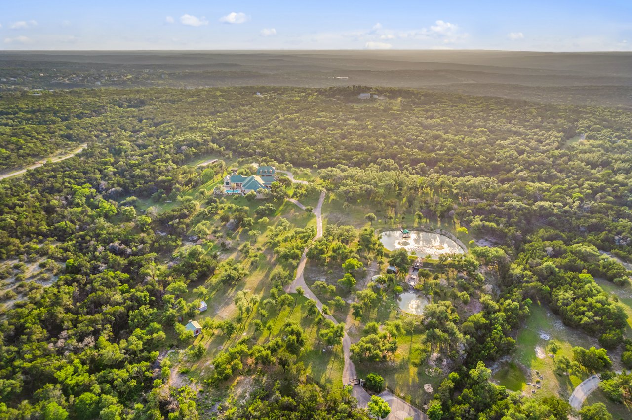 32 Acre Estate