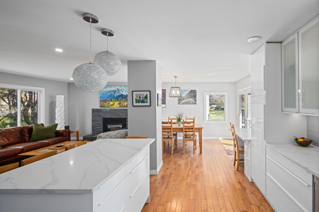 2544 Orkney Wy