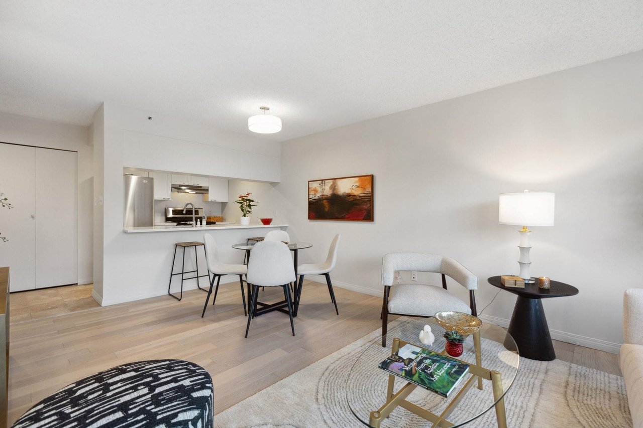 409-1060 Alberni St