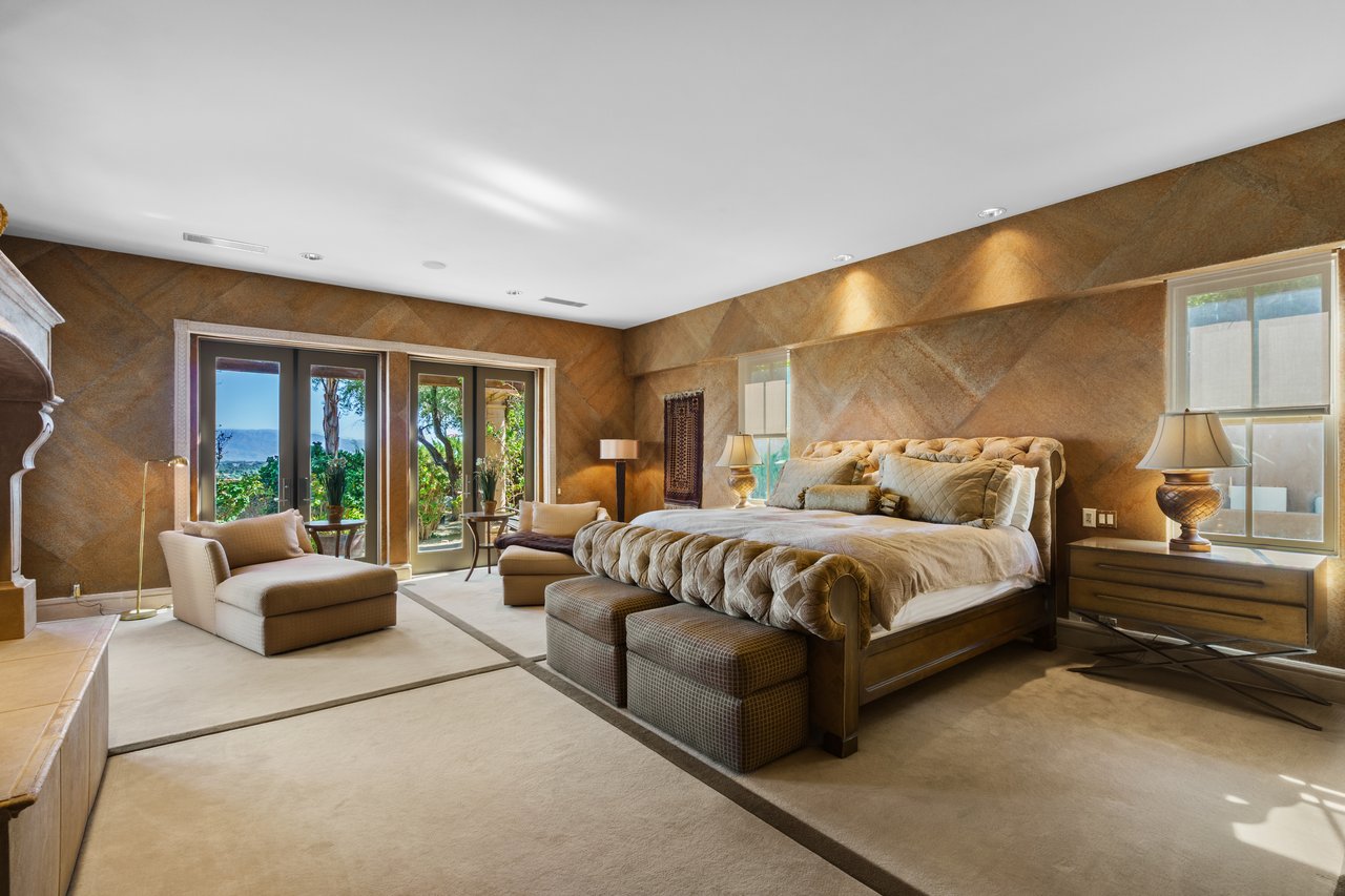 2 Nebulae Way, Rancho Mirage