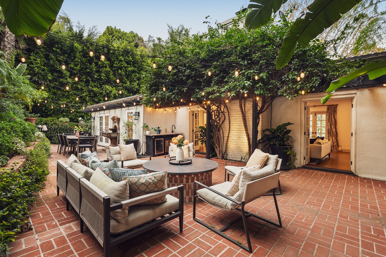 2055 Outpost Dr, hollywood hills