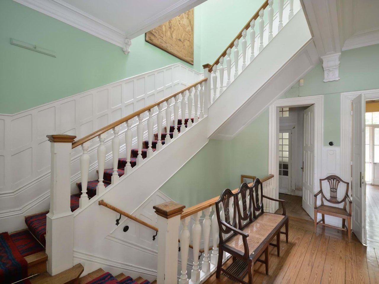 Villa Molhe – Rare Opportunity in Porto’s Most Exclusive Neighborhood