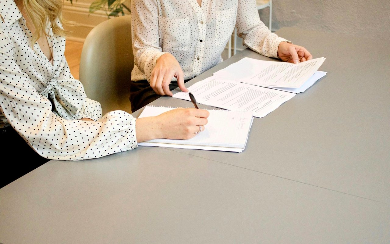 The Role of a Real Estate Agent in Your Home-Buying Journey