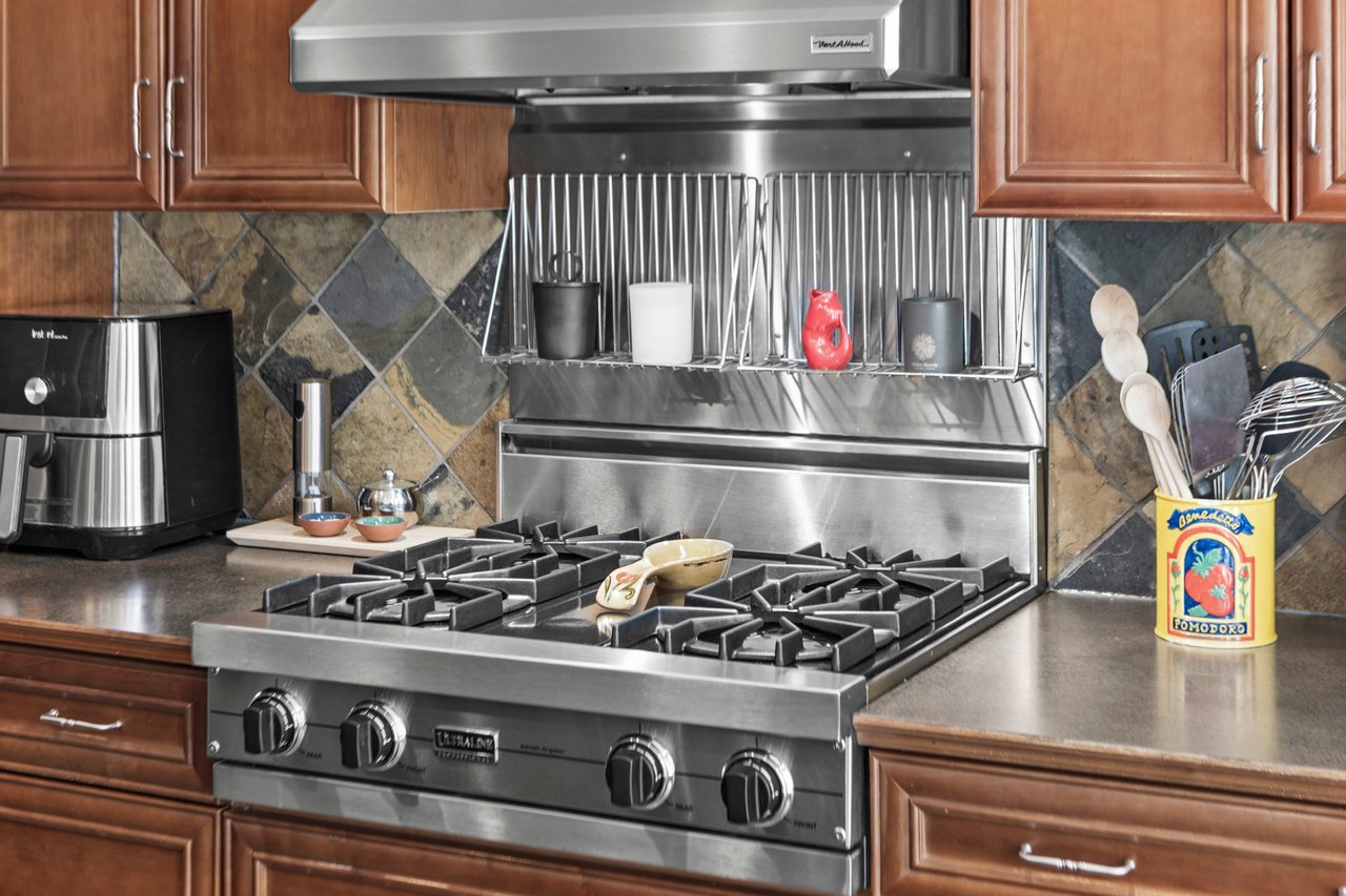 290 Tuscany Ridge Park NW