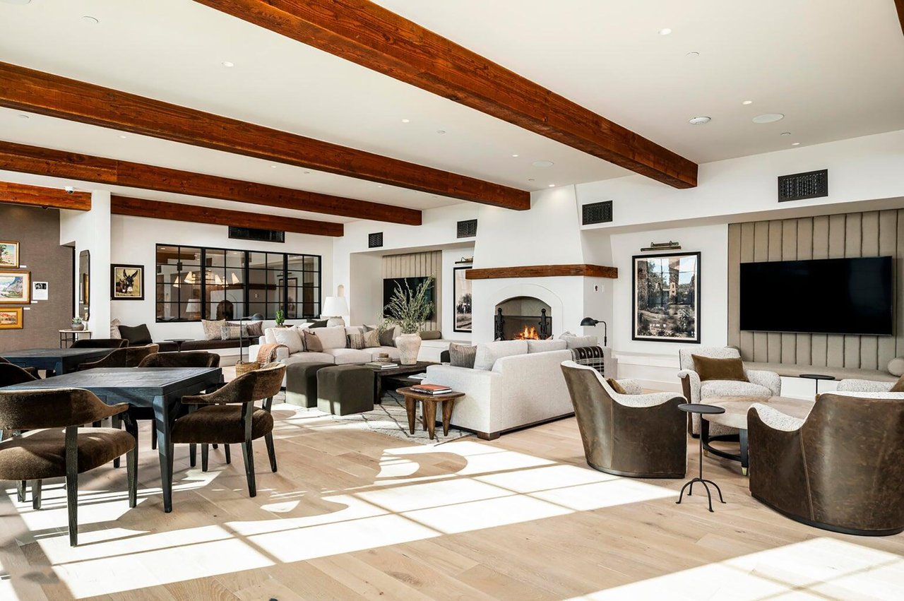 5050 N CAMELBACK RIDGE Drive, 1205
