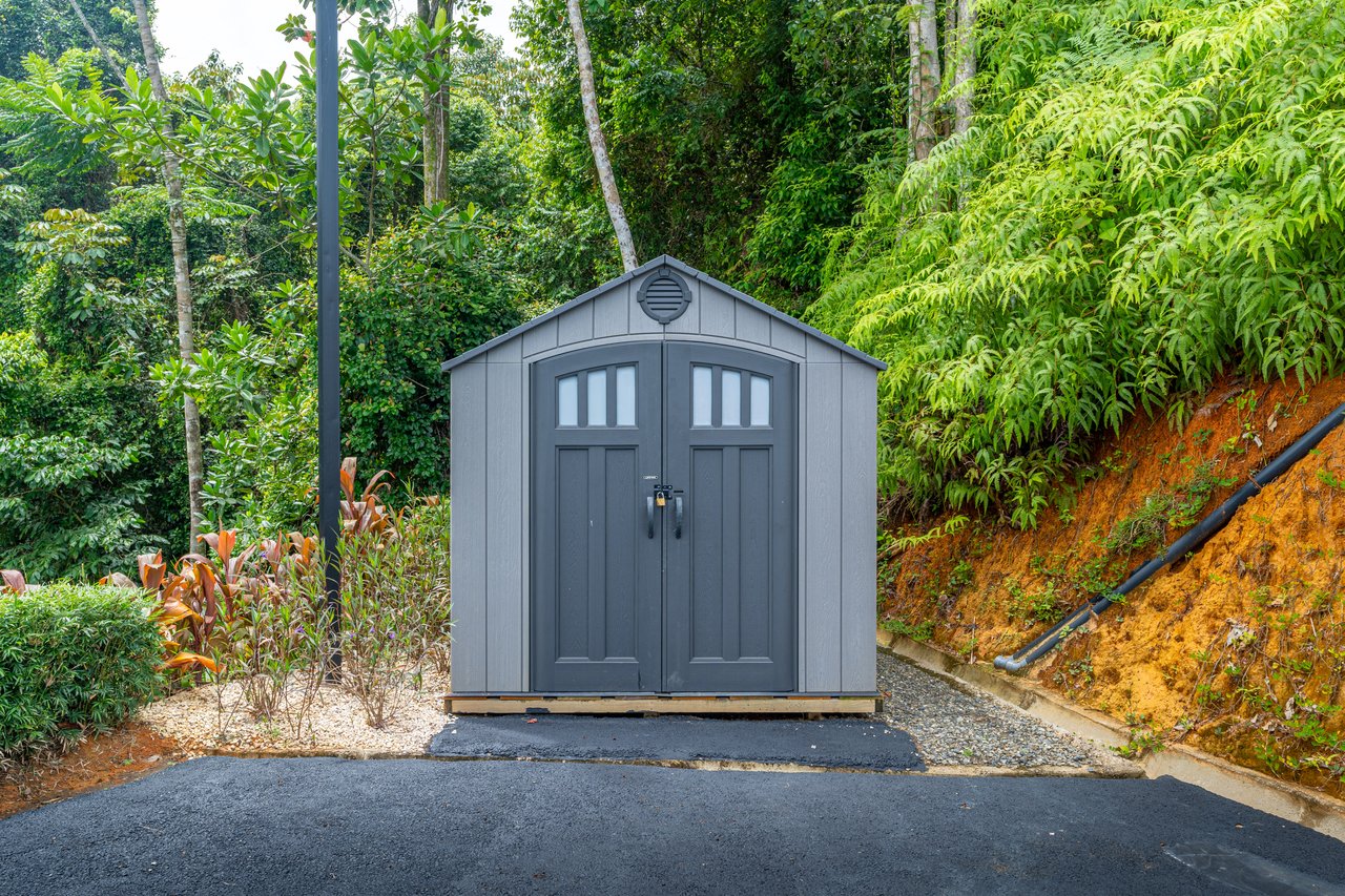 Modern Jungle Oasis in Finca Marañon – A Slice of Paradise in Ojochal, Costa Rica