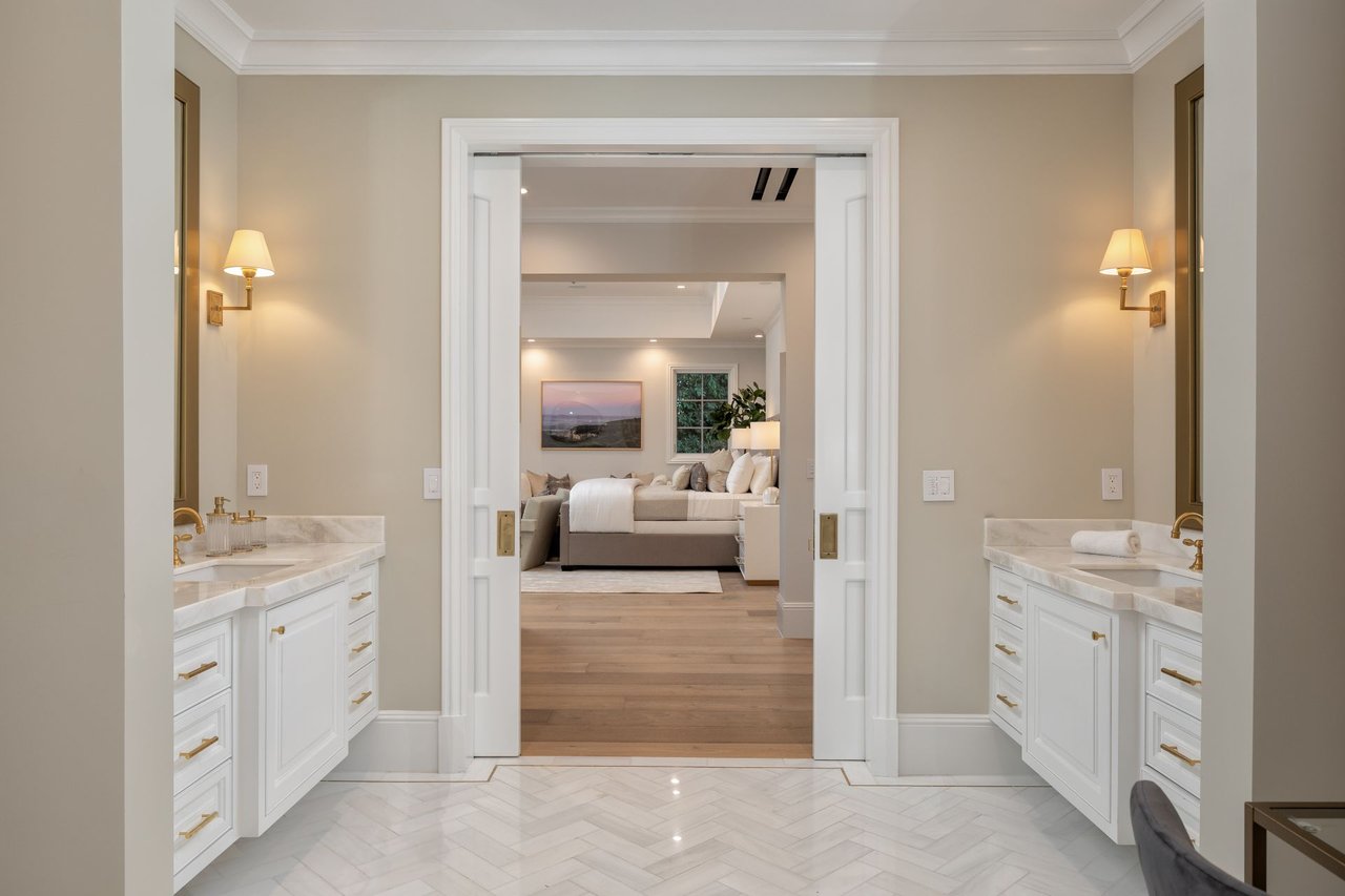 604 Walden Dr