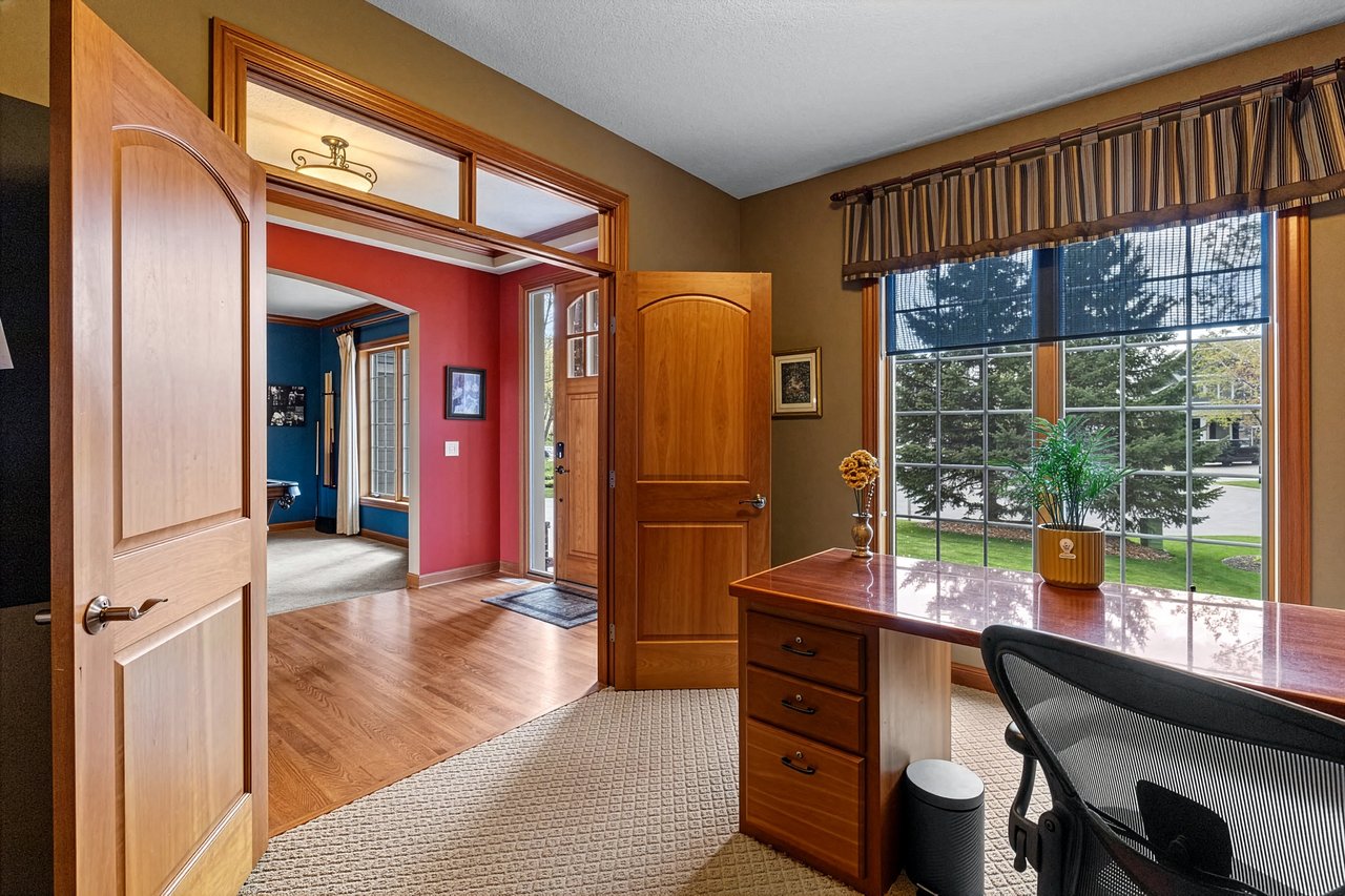 Hanson-Built Model Home on Quiet Cul-De-Sac