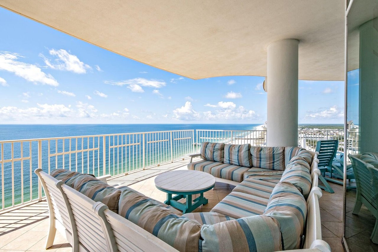 Turquoise Place