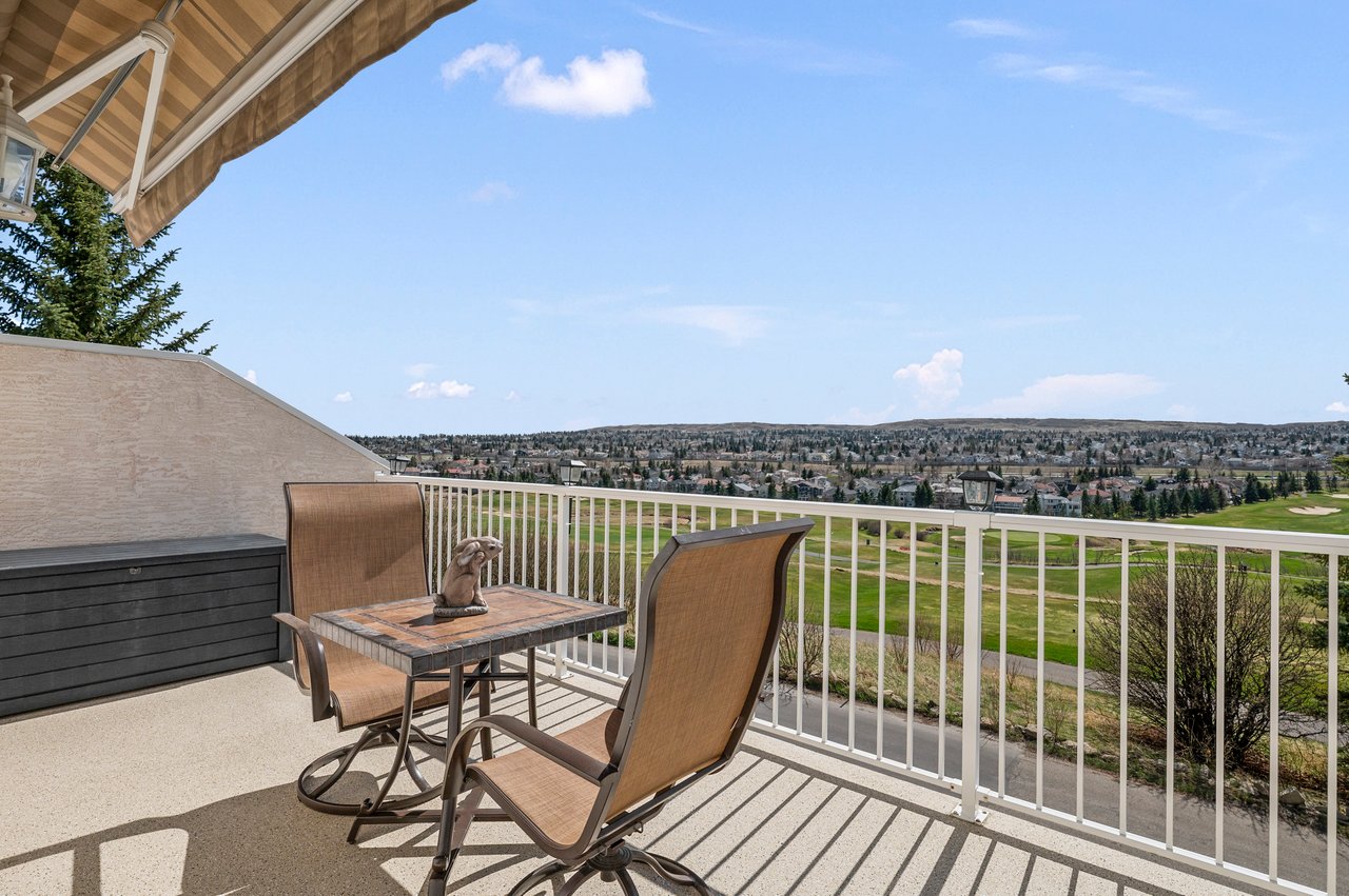 139 Country Hills Gardens NW