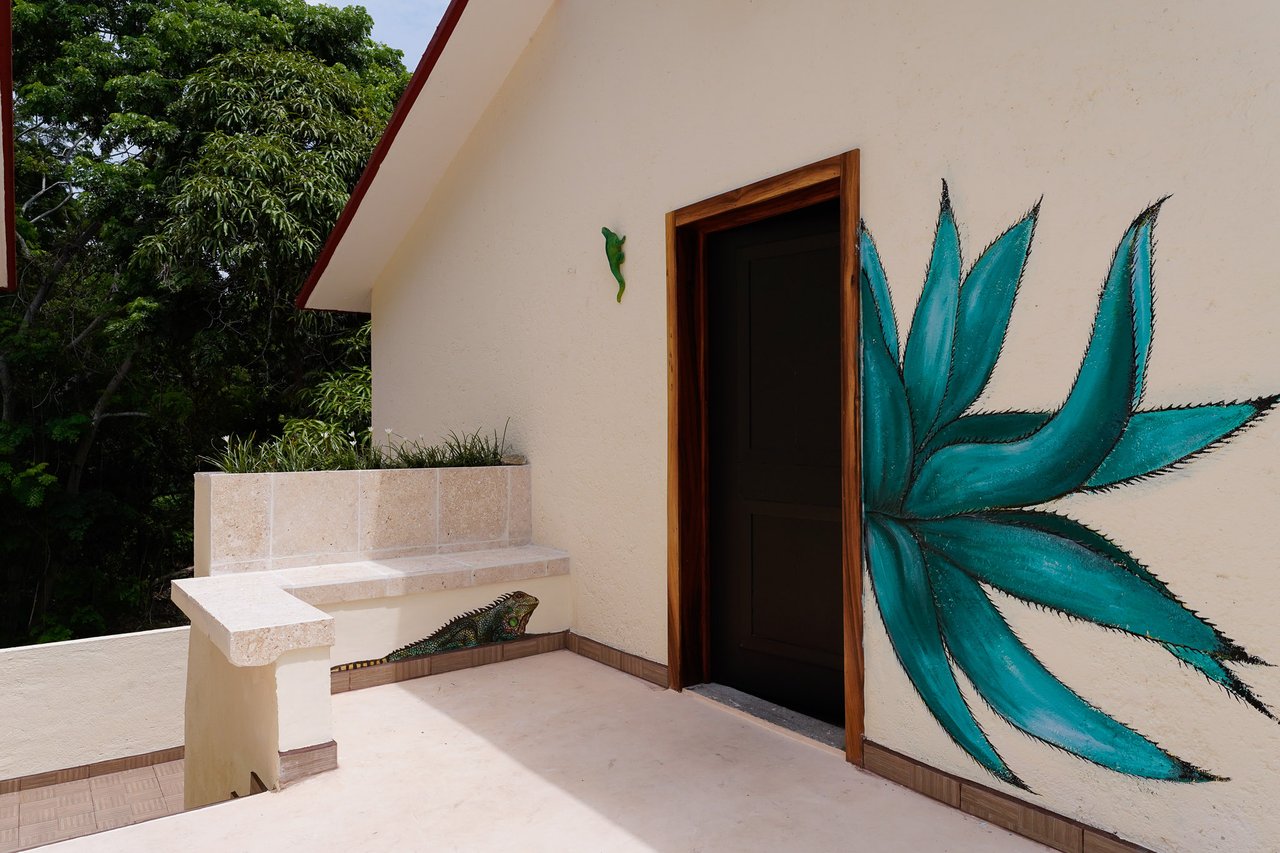 2 Bedroom, Condo, Mirador #6