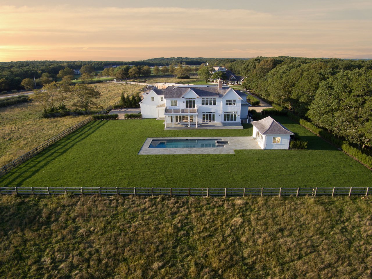 Newman Avenue, Bridgehampton