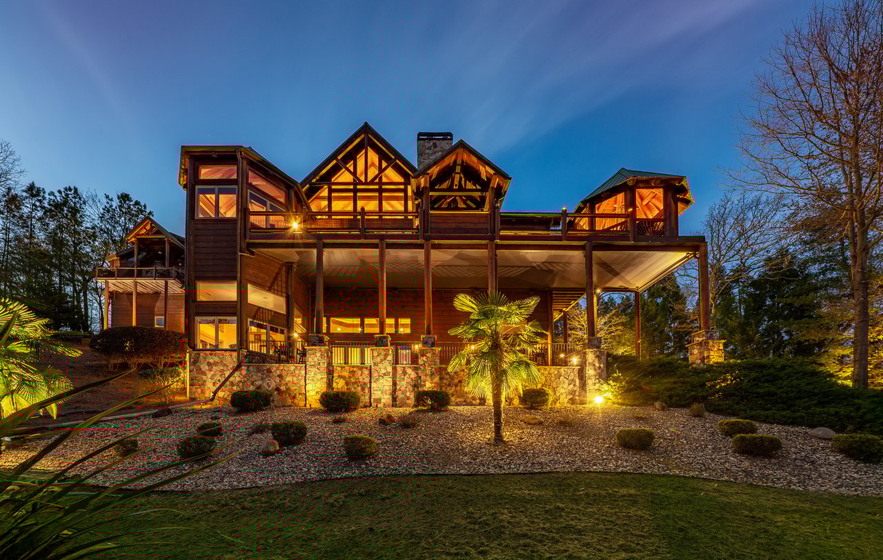 3406 Thunder Point