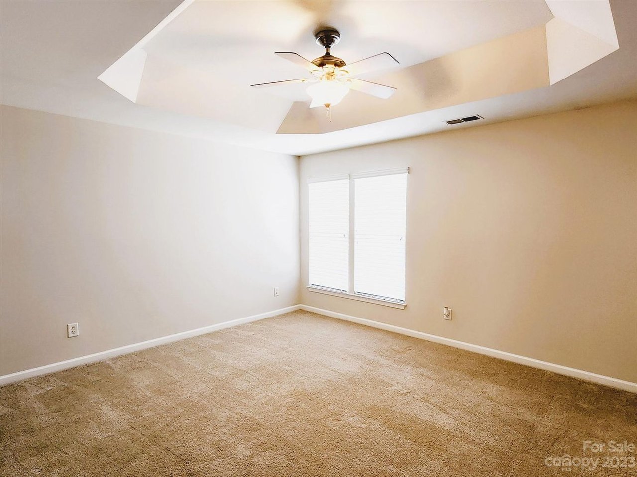 129 Beverly Chase Ln