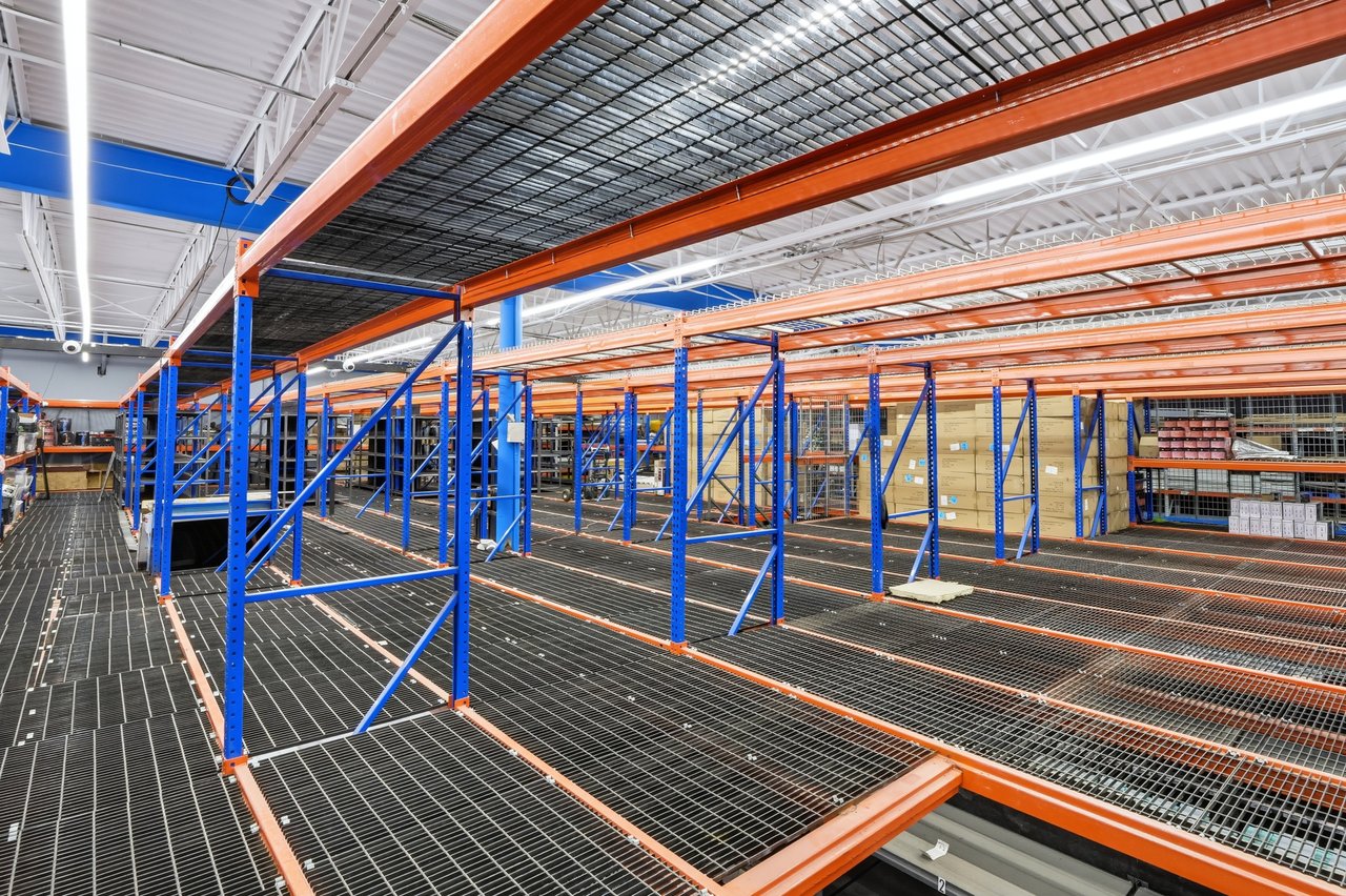 Cannabis-Approved Industrial Opportunity | 10,000 SF