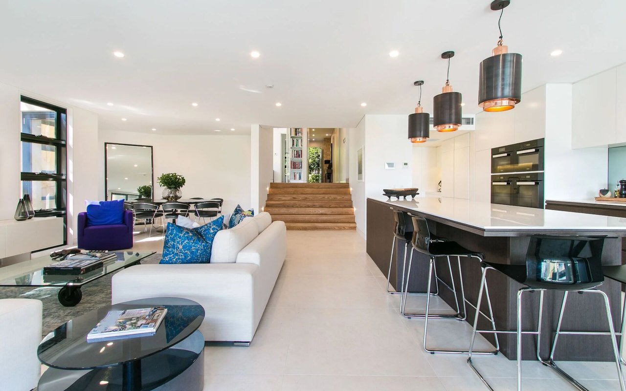 5 Cleaning Habits You Need To Break for Better Housekeeping