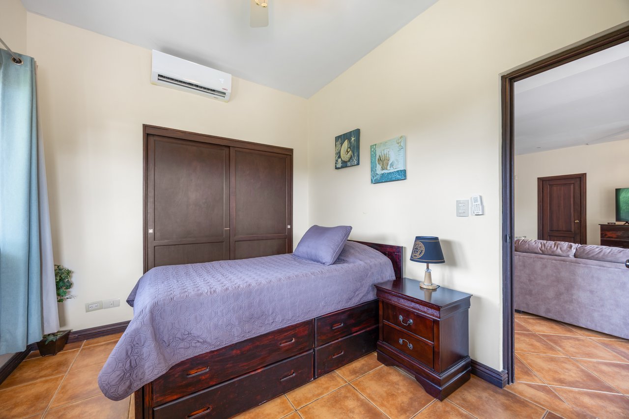 Casa de Vida, Altos de Flamingo | Mediterranean-Style Villa with Pool & Guest House Near Playa Flamingo