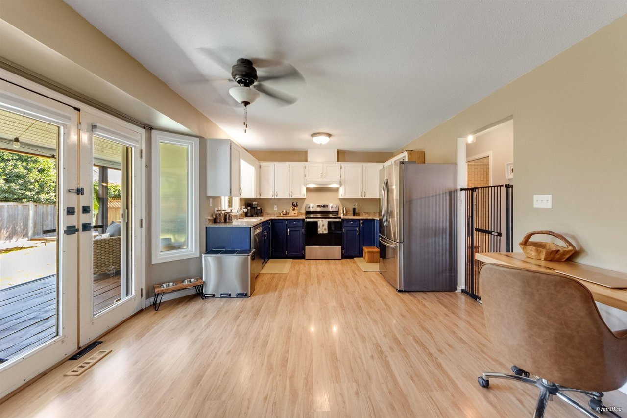 5856 Glendale Drive