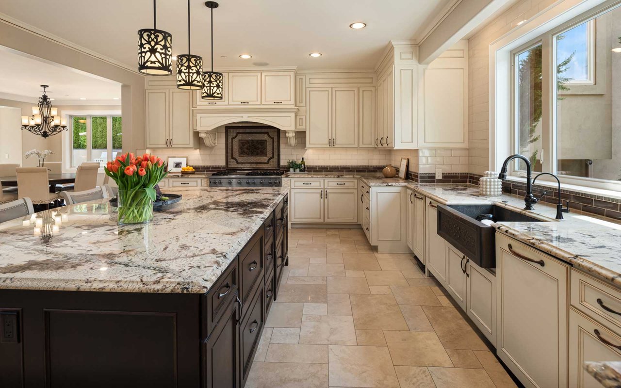 Private, Tranquil Resort-Style Living in Redmond’s Starwood Neighborhood