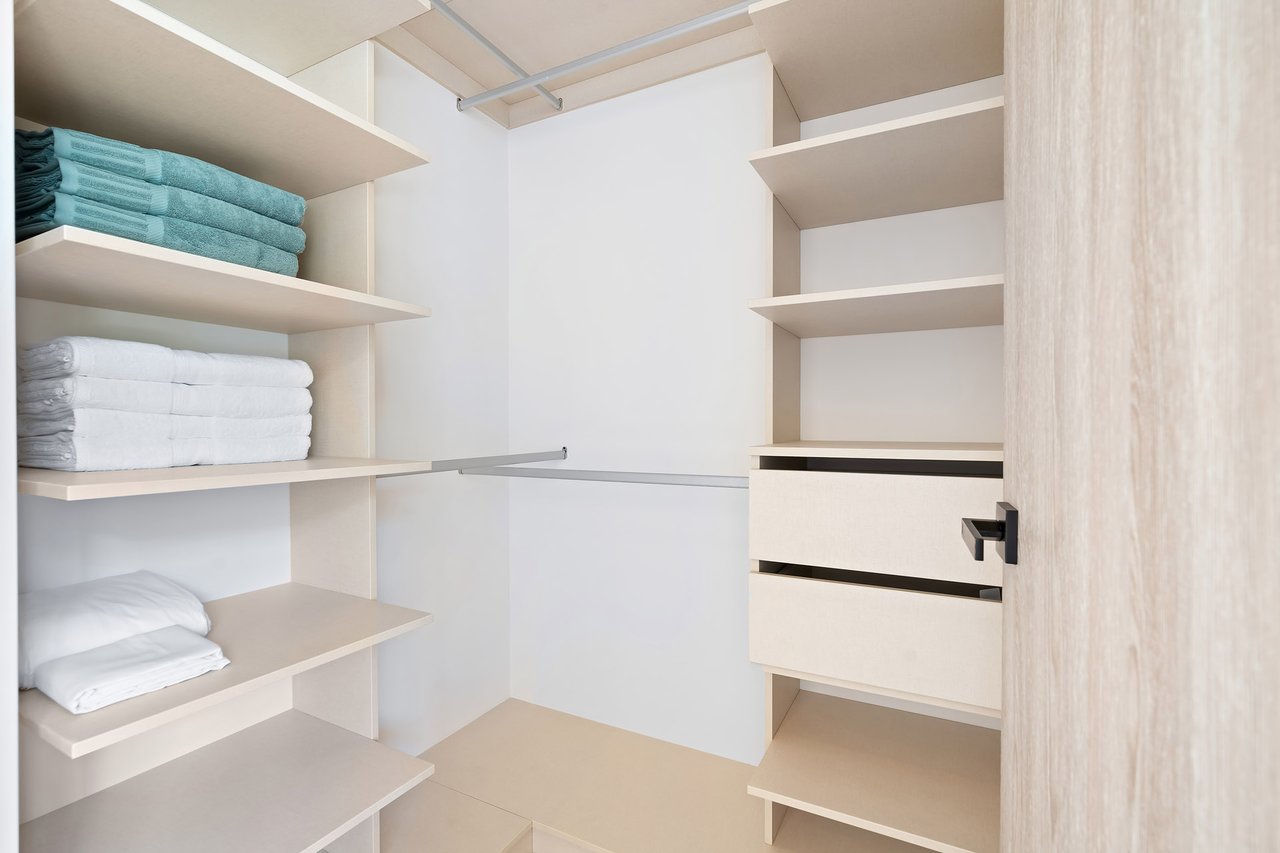 Villa Tropical Dawn | 4-Bedroom Modern Oasis in Bosques de Pinilla with Forest Views & Resort-Style Amenities