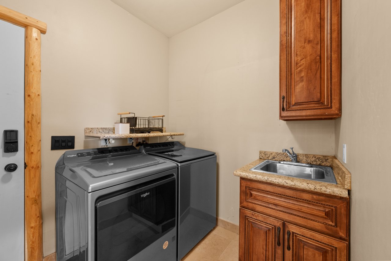 42539 Bear Loop N