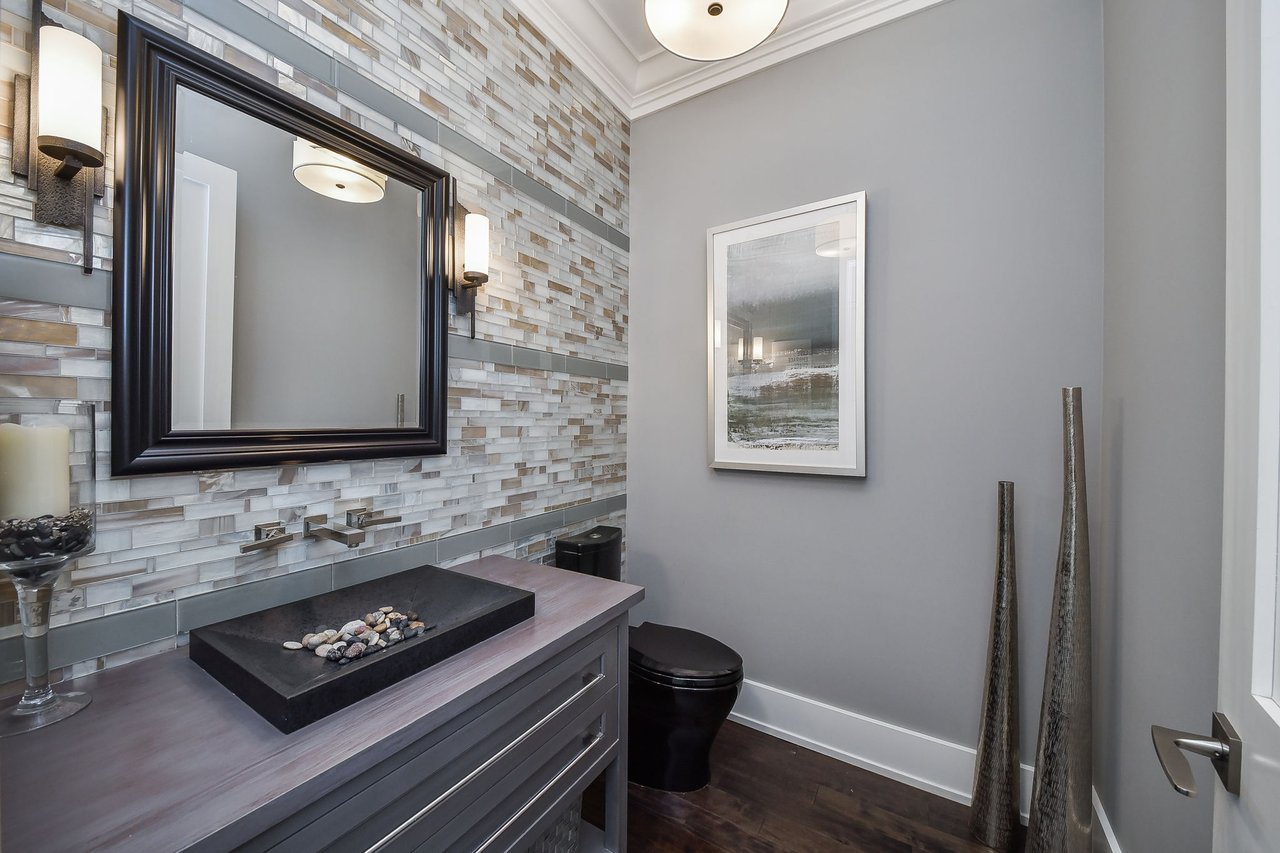 1308 N Wright Street