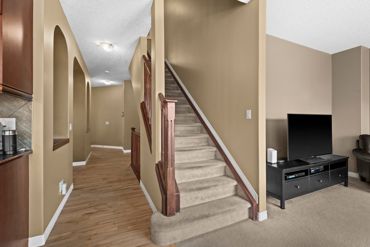 29 Royal Birch Hill NW