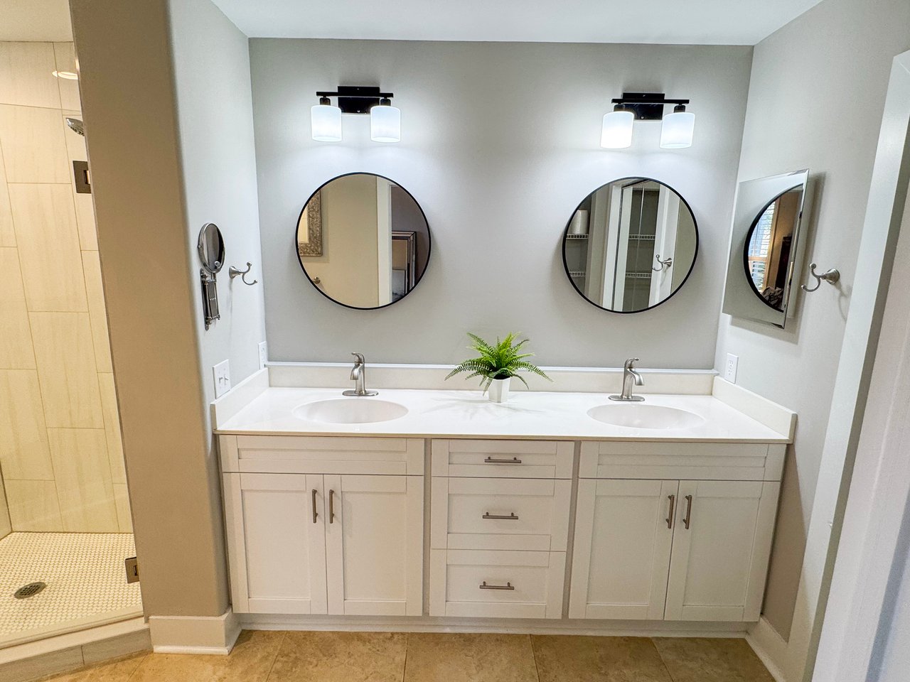Lexington Condo
