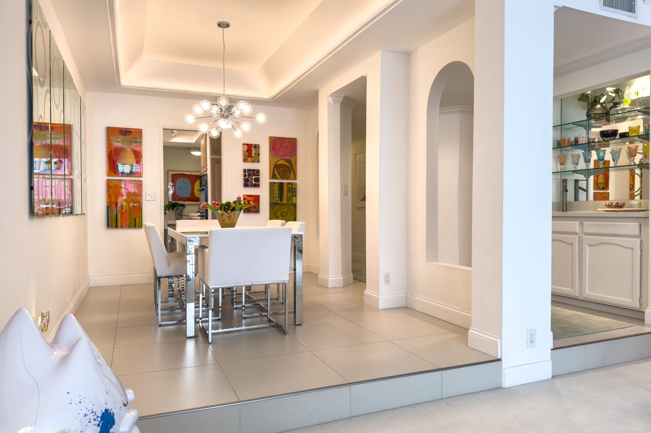 8455 Fountain Ave Unit: 518, West Hollywood 