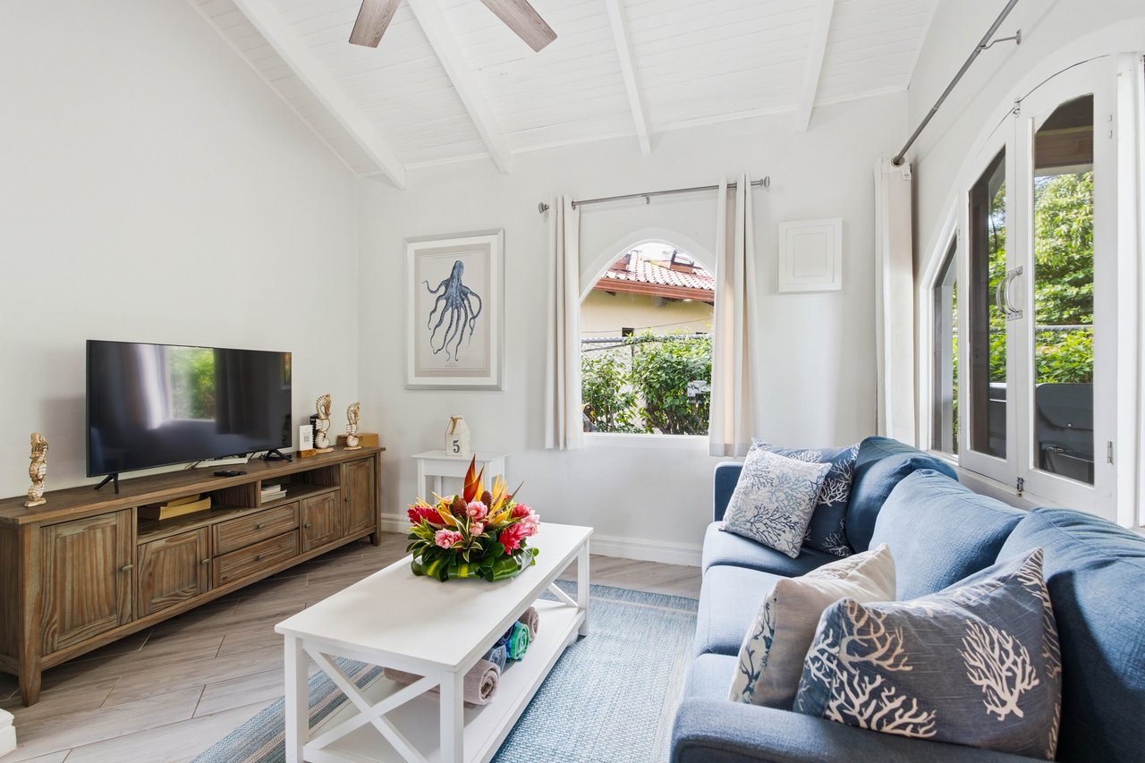 Casa Colibri Villaggio II – Unit 412B | Beautifully Remodeled Tropical Retreat in Potrero