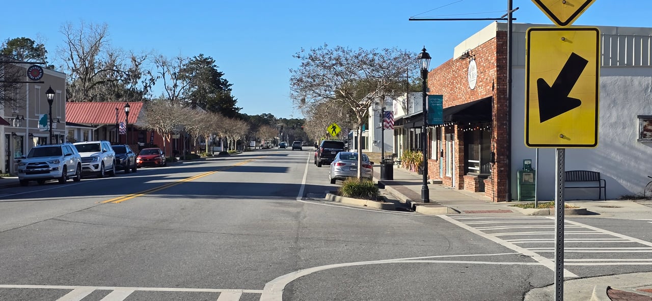 Life In Springfield GA: Main Street, Events, And Local Flavor