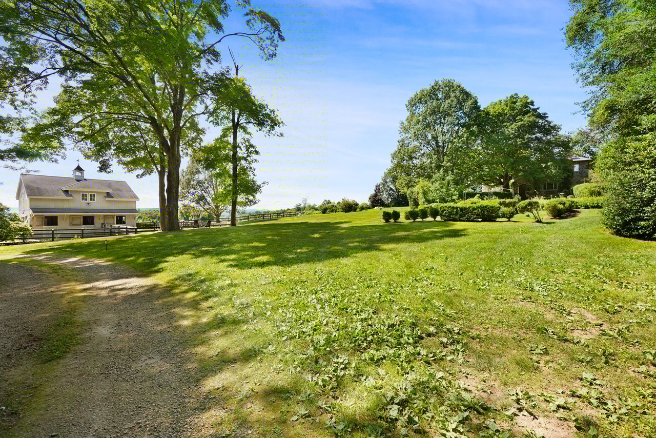 283-289 Starr Ridge Road Unit: 283-289 and 299