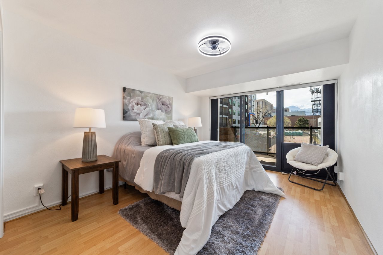 417 E Kiowa Street 401