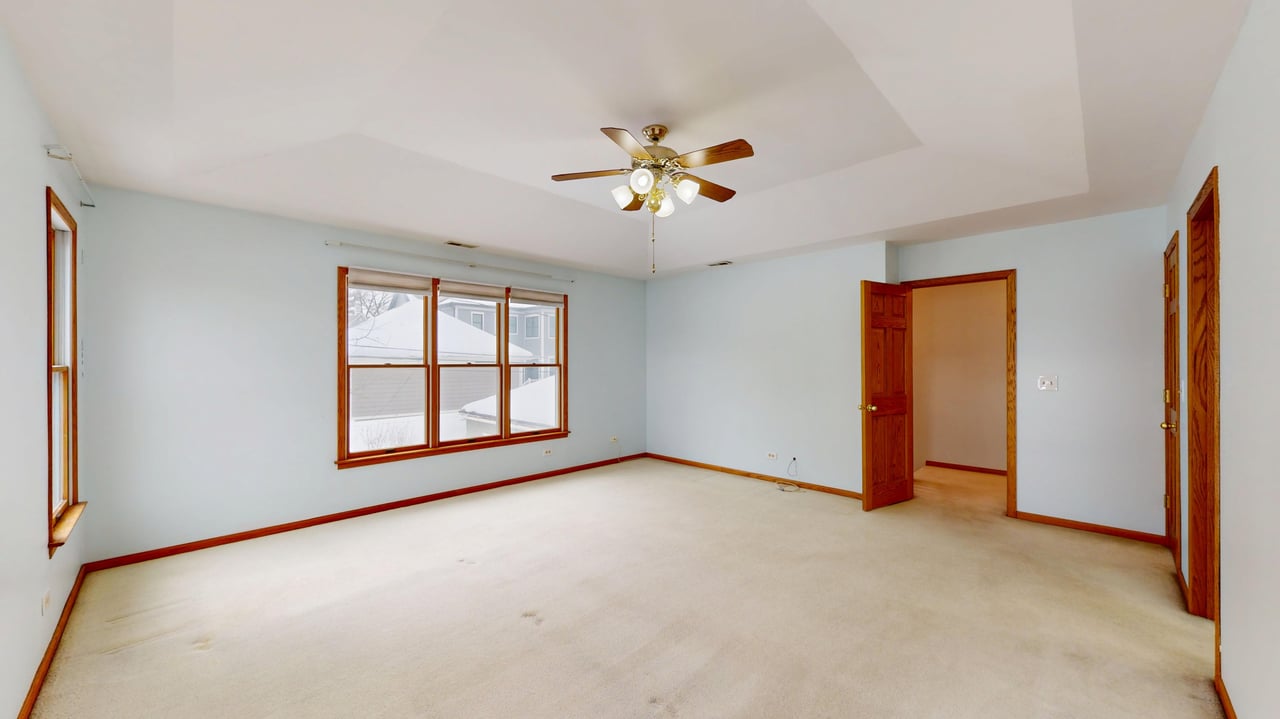 4512 Saratoga Avenue