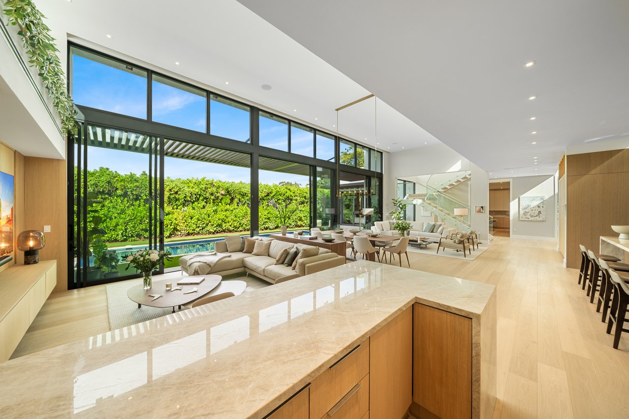 967 NE 117th Street