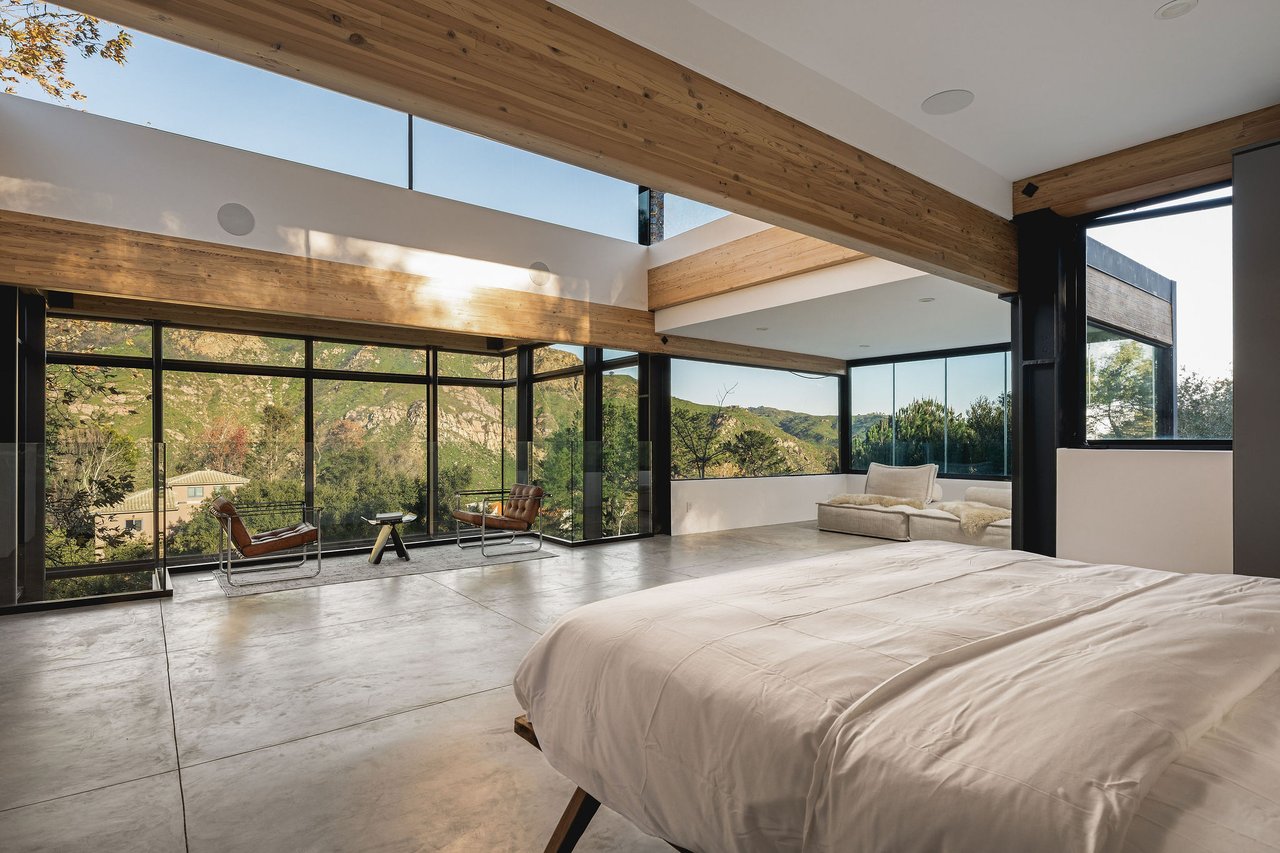 2315 Live Oak Meadows