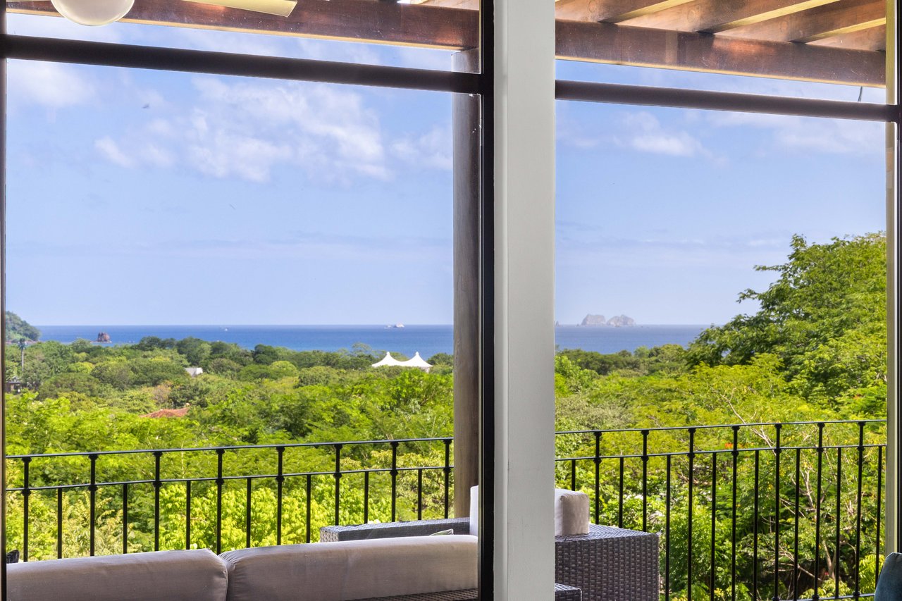 Carao T1-5 | Ocean-View Penthouse with Loft in Reserva Conchal