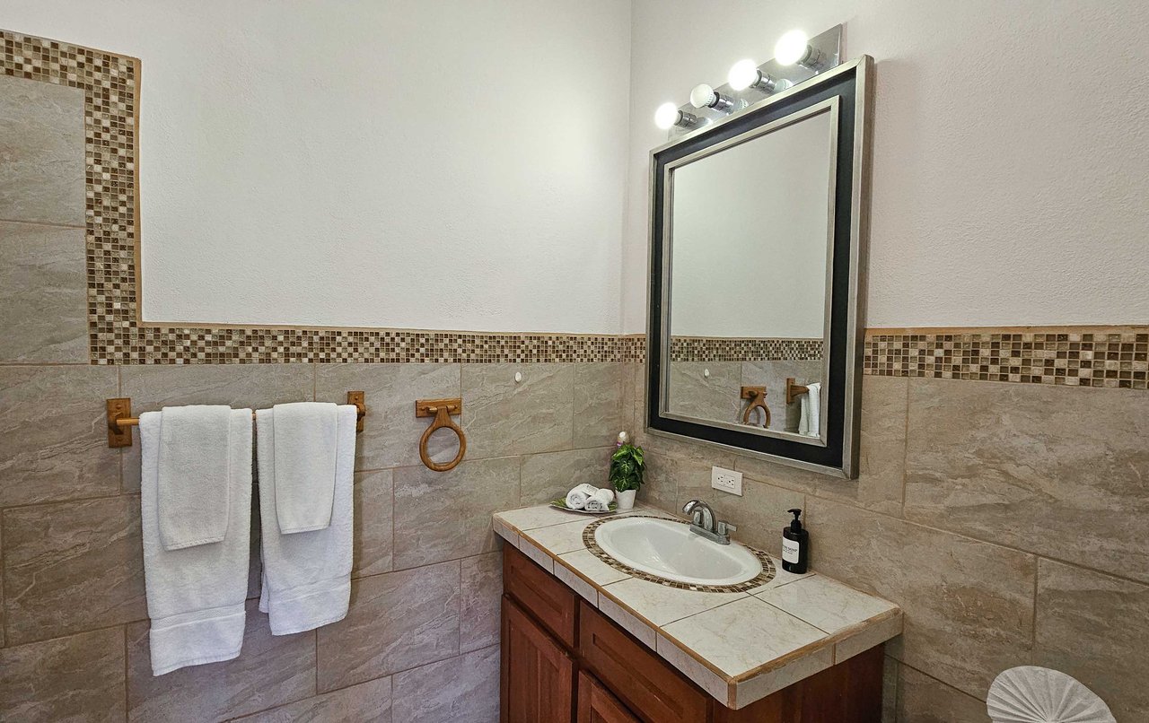 Private 2-Bedroom Jungle Retreat for Sale in Manuel Antonio