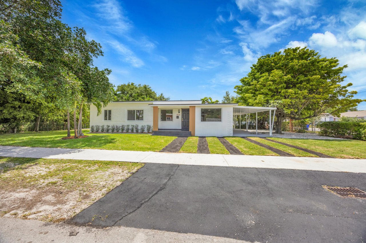 Fully Renovated 4-Bedroom Home Minutes from Coral Gables