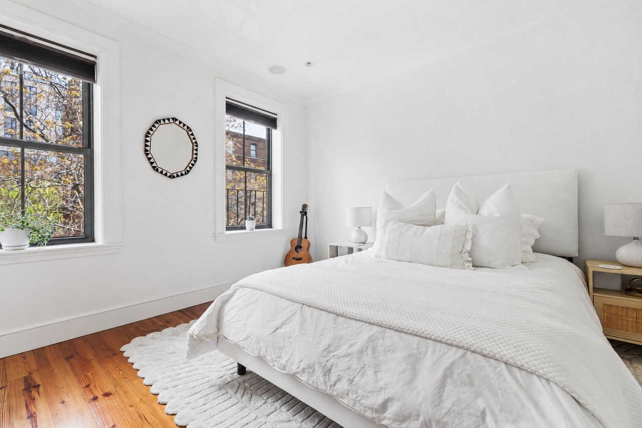 98 E Brookline St #2